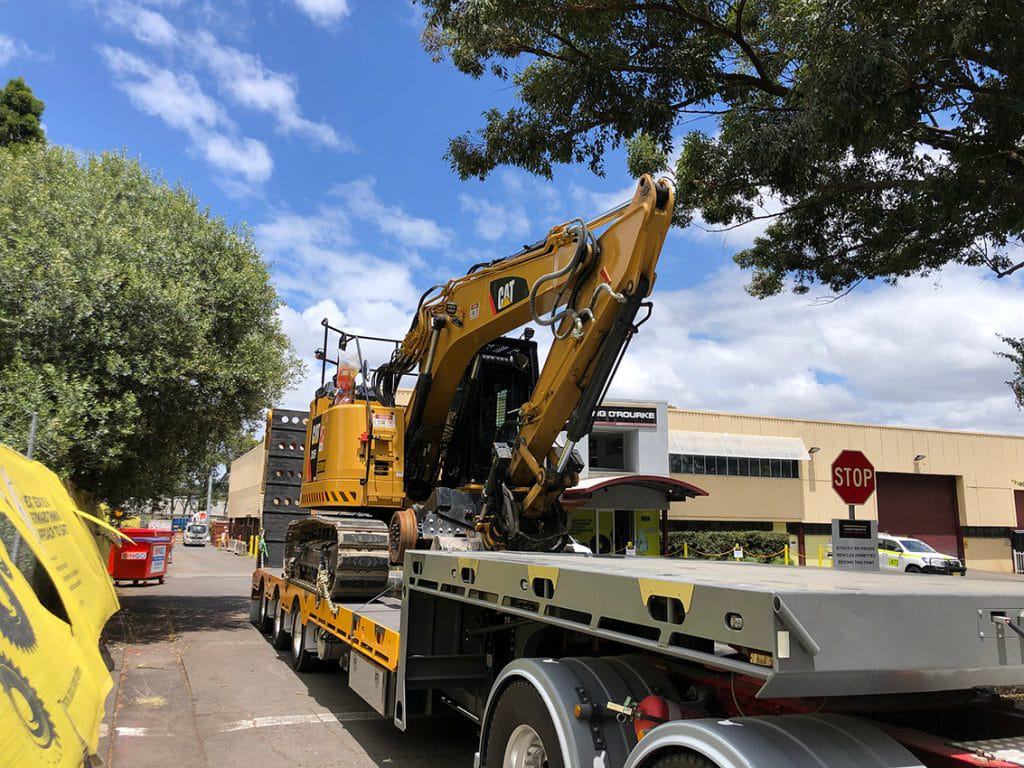 Low-Loader-LHR-Angle